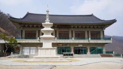 태고종 청련사 상진 스님    사색의 창 -금강같이 단단한 마음이면 면역력도 높아진다.